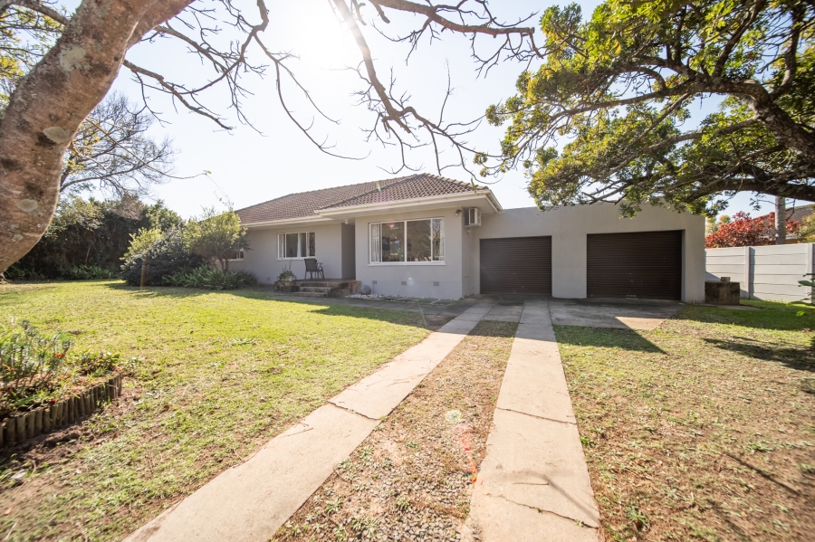 To Let 3 Bedroom Property for Rent in Beacon Bay Eastern Cape